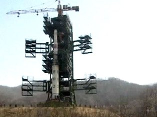 NORAD подтвердил: Северокорейский спутник вышел на орбиту