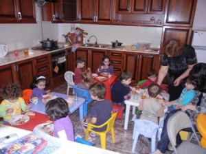 «Հայկական ժամանակ». Երեւանի որոշ մանկապարտեզներ Օսվենցիմից քիչ են տարբերվում