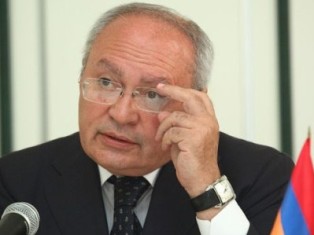 Որոշ քրեական գործերի նախաքննության ընթացքում մի շարք խնդիրներ են ծագել. Գլխավոր