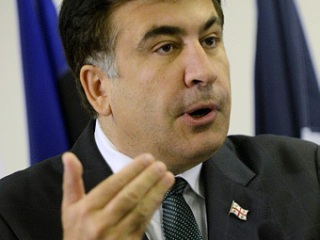 Քութայիսում Սահակաշվիլիին ուղեկցող մեքենաների վրա քարեր են նետել