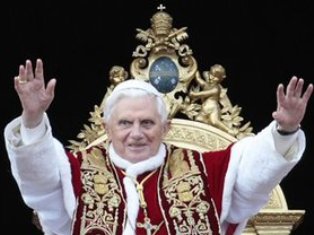 Pope Benedict XVI delivers Christmas greetings in 65 languages, including Armeni