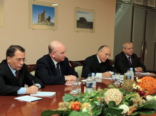 Armenia and Algeria to intensify military contacts