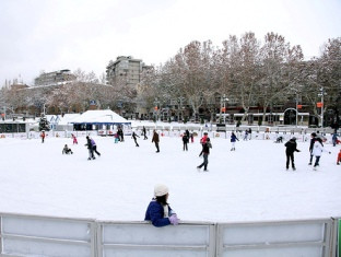 Երեւանյան սահադաշտերը. Գներ, պայմաններ