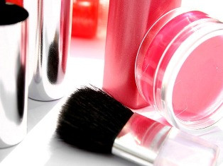 Expired cosmetics – time bomb
