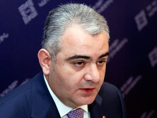 Դպրոցների եւ բուհերի տարածքները պետք է վարձակալության տրվեն միայն աճուրդով. Արմա