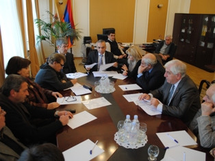 Գյումրիում քննարկել են մշակութային հարցերը