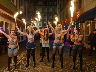 FEMEN girls decide to uproot prostitution in Germany