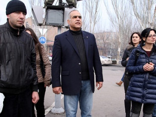 Րաֆֆի Հովհաննիսյանի շտաբից ահազանգել են քարոզարշավին խոչընդոտելու մասին