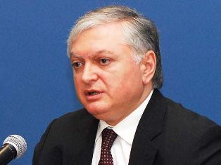 Armenian FM receives Japan MFA representative