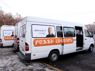 Րաֆֆի Հովհաննիսյանը քարոզարշավը շարունակել է Սյունիքում եւ Վայոց ձորում
