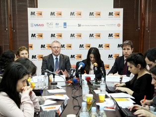 Երեւանում նախագահական ընտրությունների լուսաբանմանն օգնելու համար «Մեդիա կենտրոն»