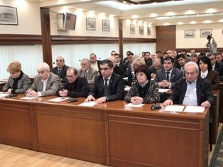 Երեւանի ավագանին հաստատել է քաղաքի պարգեւներն ու պատվավոր կոչումները