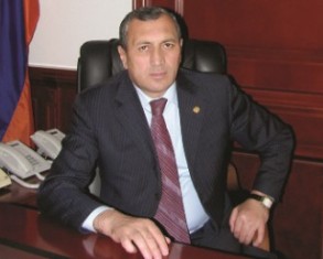 «Հայկական ժամանակ». Սուրիկ Խաչատրյանը փորձում է հաշտվել Բուդաղյան ընտանիքի հետ