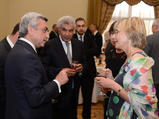 Ընդունելություն ի պատիվ խորհրդաժողովի մասնակիցների (ֆոտո)