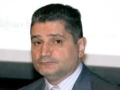 Տիգրան Սարգսյանը ցուցարարների հետ գնաց կառավարության շենք
