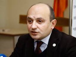 Ստյոպա Սաֆարյանը Բեռլինում ներկայացրել է Ադրբեջանի կողմից սպառազինությունների չա