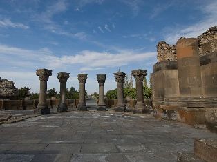 «Financial Times»-ն հայկական ճարտարապետության մասին. «Կատարելությունը միշտ պարզ