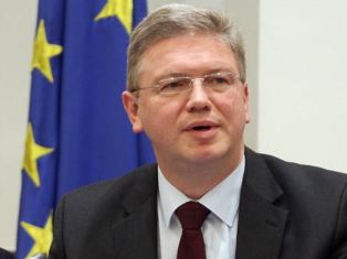 Stefan Fule urges to deepen cooperation ahead of Armenia and Georgia visit