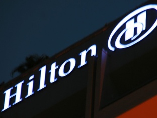 Թբիլիսին կարող է առանց Hilton հյուրանոցի մնալ՝ աբխազ փախստականների պատճառով