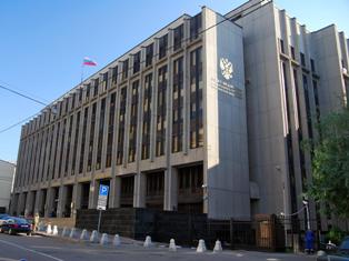 Դաշնային խորհուրդը Մոսկվայում եւ Պետերբուրգում ավելացրել է միգրանտների համար նախ