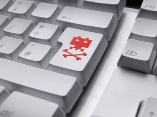 Испанцы создали интернет-бот для охоты на педофилов