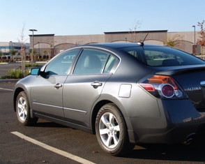 Nissan Altima մակնիշի ավտոմեքենայի վարորդը հետապնդել է 37-ամյա կնոջ մեքենան եւ..