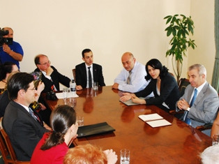 We’ll do everything so that other Australian state parliaments also recognize Ka