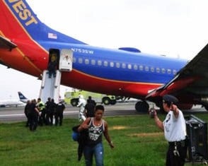 149 ուղեւորների տեղափոխող Boeing 737-ը վթարային վայրէջք է կատարել ԱՄՆ-ում