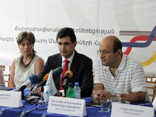 Մեկնակել է «Ռոբոտաշինությունն սկսվում է դպրոցից» ծրագիրը