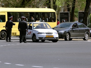 «Առավոտ». Տեսուչը տուգանել է 3000 դրամ, տեսախցիկը նույն խախտման համար՝ 5000 դրամ