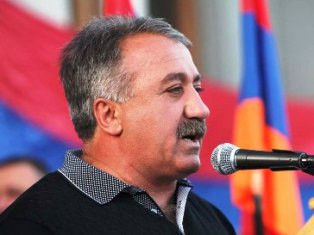 «Հրապարակ». Սասուն Միքայելյանը նոր ուժ է ստեղծում. Այն կղեկավարի Նիկոլ Փաշինյանը