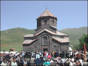 «Հրապարակ». Աղվան Հովսեփյանի սերը առ հարազատ գյուղ կոռուպցիոն ռիսկ է