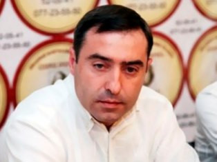 Expert: Opposition behind use of chemical weapons in Syria