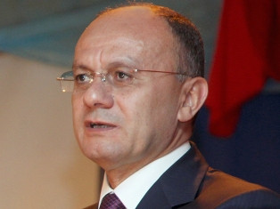 «Հայ սպայի կերպարը» խորագրով առաջին դասը կվարի պաշտպանության նախարար Սեյրան Օհան