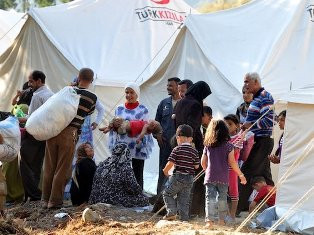 Expert: Syrian refugees create tension in Turkey and Lebanon