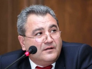 Armenian Control Chamber chief attends CIS congress