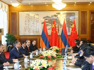 Օգնեք, որ հայկական գինին, կոնյակն ու ծխախոտը արտահանվեն Չինաստան. Տիգրան Սարգսյա