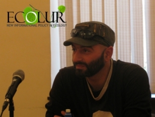 Դատարանի որոշմամբ՝ ակտիվիստ Եղյա Ներսեսյանից կբռնագանձվի 1+1500 դրամ (ֆոտո)