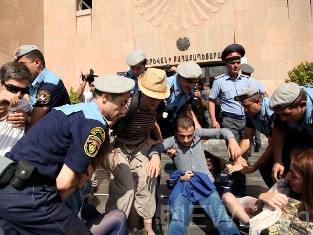 ԵԱՀԿ երեւանյան գրասենյակի ղեկավարը մտահոգված է Հայաստանում քաղաքացիական ակտիվիստ