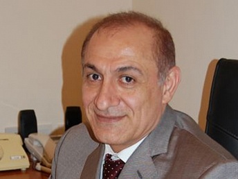 «Իրատես de facto». Նախարարն իրեն վարչապետի հե՞տ է շփոթել