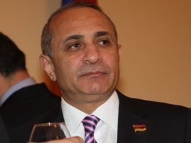 Քալիֆորնիայի Նահանգային ժողովի նախագահը Հովիկ Աբրահամյանին պաշտոնական այցով հրավ