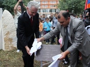 Park of friendship with Los Angeles opens in Shushi