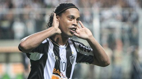 Ronaldinho sustains serious injury