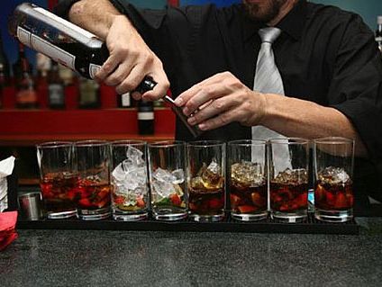 Armenian bartenders win awards in international competitions