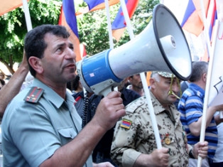 Ազատամարտիկ Վոլոդյա Ավետիսյան. Պետական համակարգը հասել է քայքայման ու ինքնափլուզ