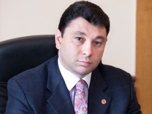 Ազատամարտիկների խնդիրների աստիճանական լուծումը գտնվում է իշխանությունների օրակար