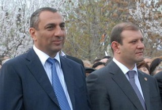 «Հայկական ժամանակ». Ի՞նչ են քննարկել Սամվել Ալեքսանյանն ու Տարոն Մարգարյանը