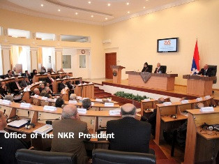 Մեզ համար հետդարձի ճանապարհ չկա. Բակո Սահակյան