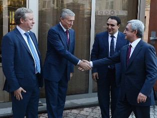 Նախագահն այցելել է ԱԱԽ անվտանգության սպառնալիքների վերլուծության եւ գնահատման կե