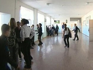 Ուսուցչուհին կտրել է աշակերտի մազերն ու ճակատին գրել է «ծույլիկ»